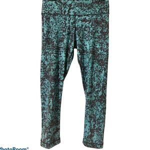 3/$15 item 90 degree Yoga / workout / athletic pants